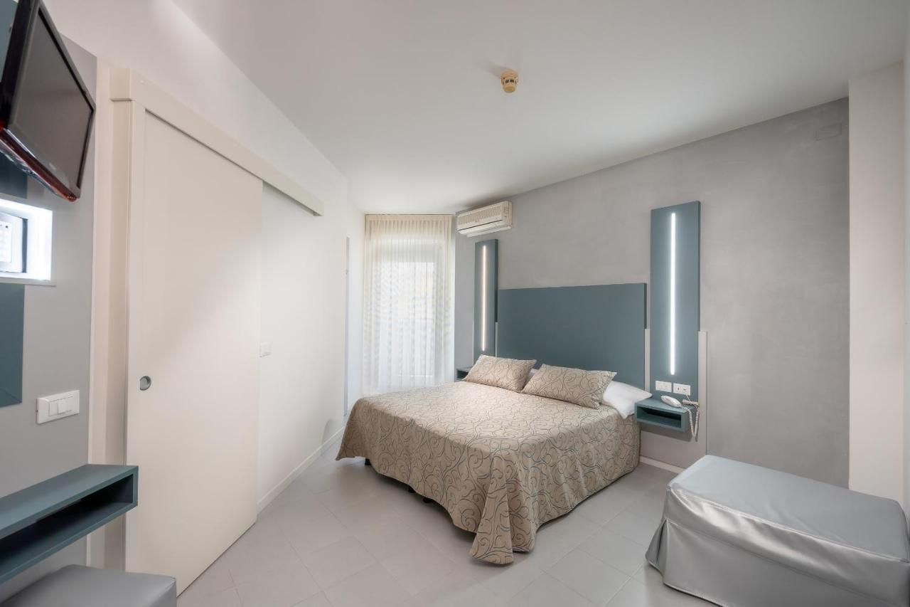Hotel Marisa 카오를레 외부 사진